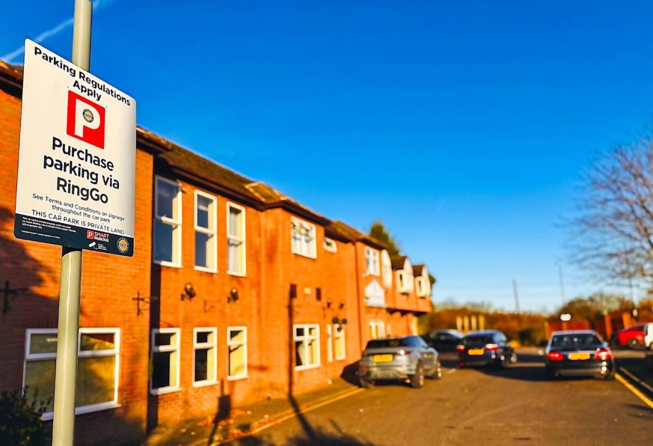 Consort Hotel Rotherham Exteriér fotografie